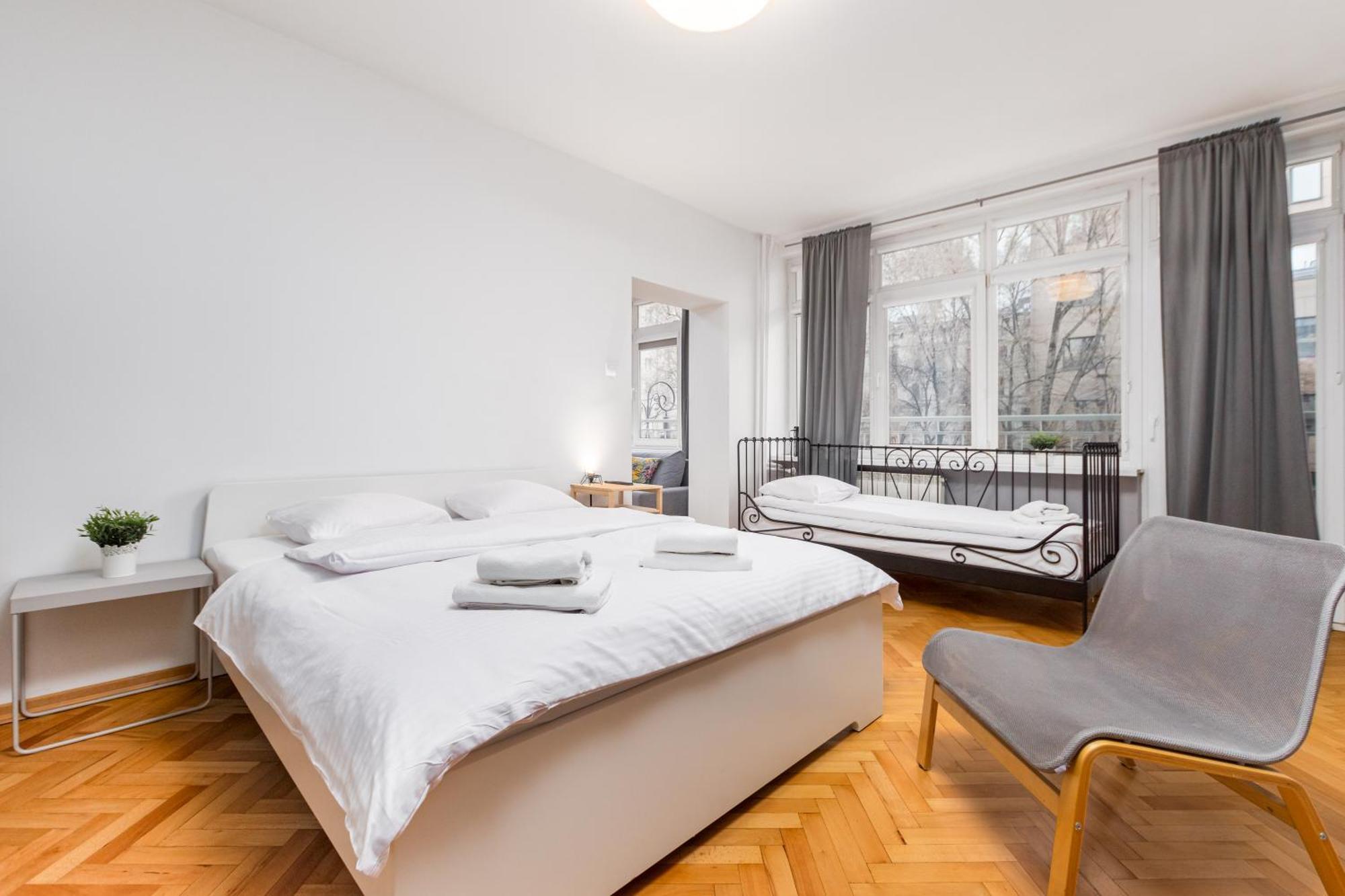 Apartament Wspolna By Your Freedom Varşovia Exterior foto