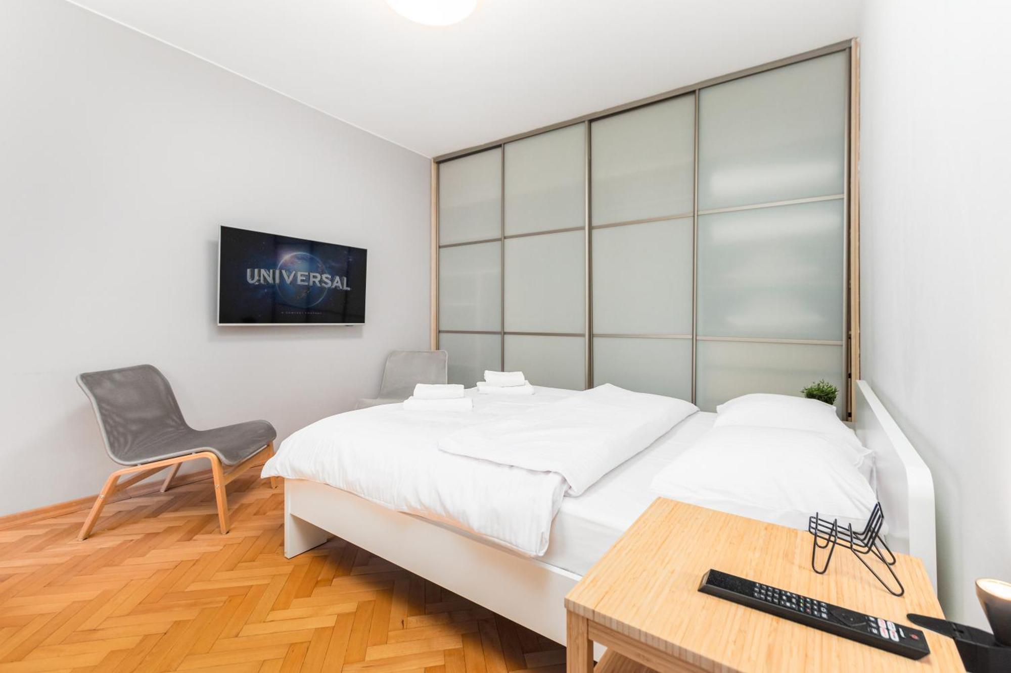 Apartament Wspolna By Your Freedom Varşovia Exterior foto